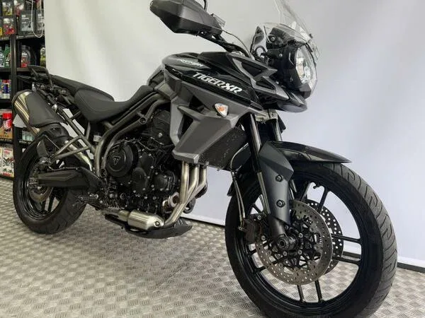 Triumph Tiger 800