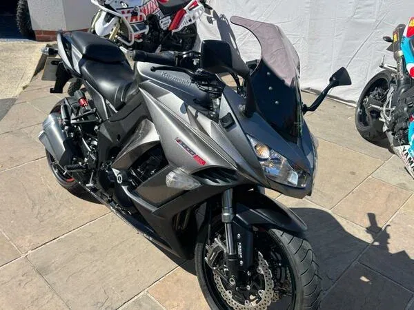 Kawasaki Z1000SX