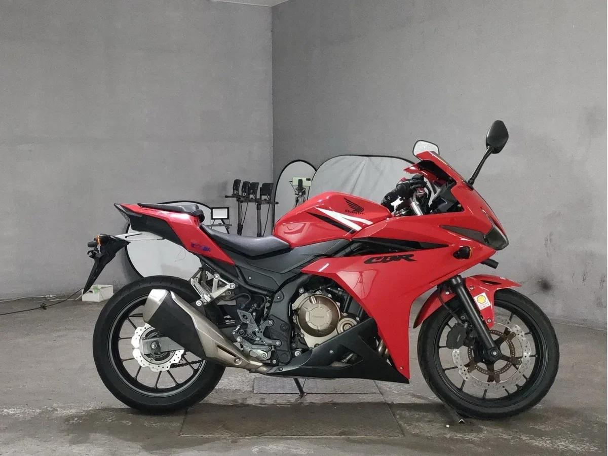 Honda CBR400R