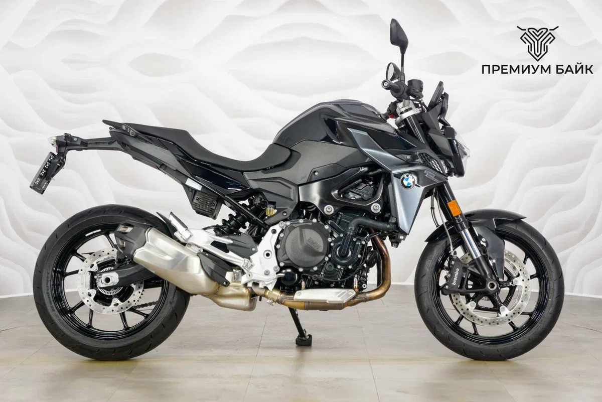 BMW F 900 R