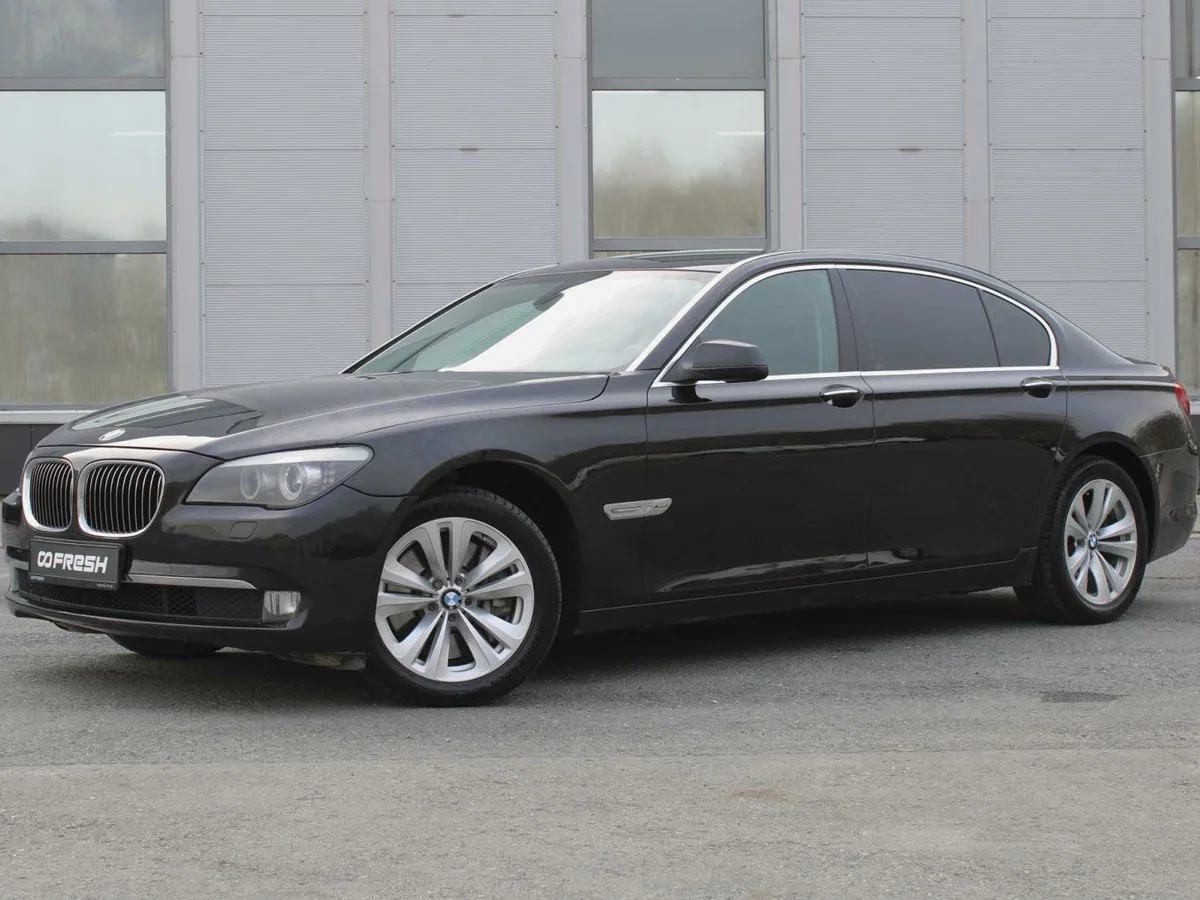 BMW 7 серии V (F01/F02/F04)