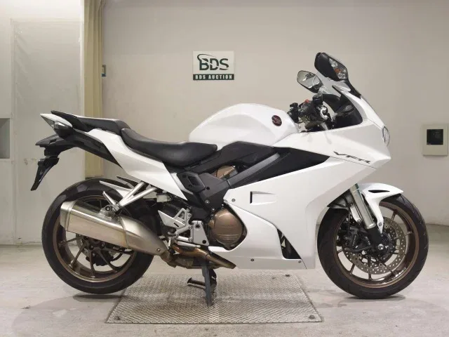 Honda VFR800
