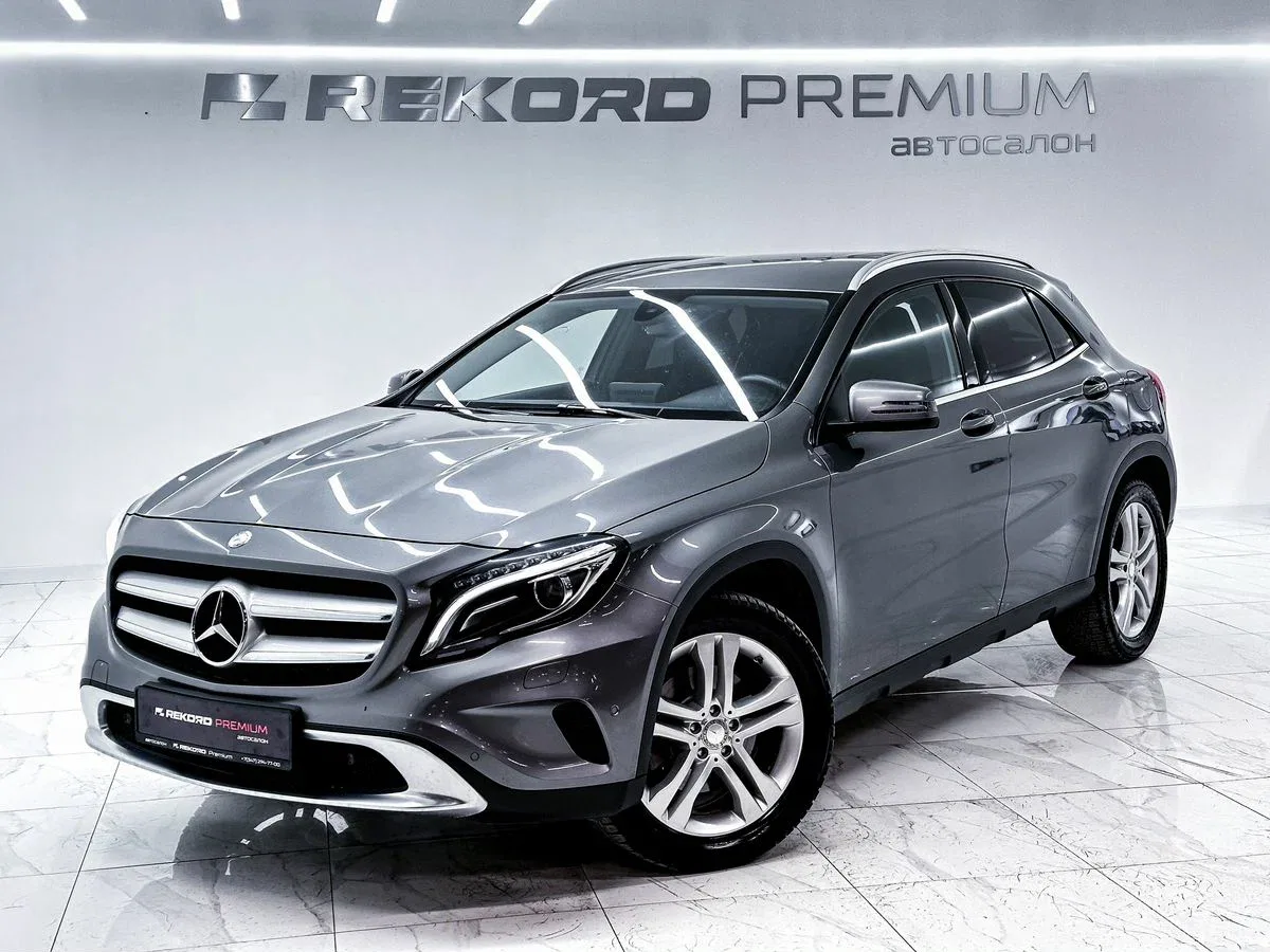Mercedes-Benz GLA I (X156)