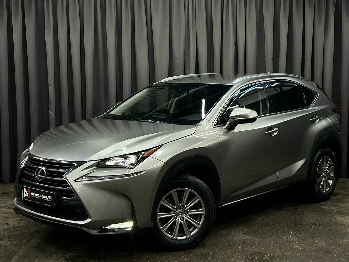 Lexus NX I