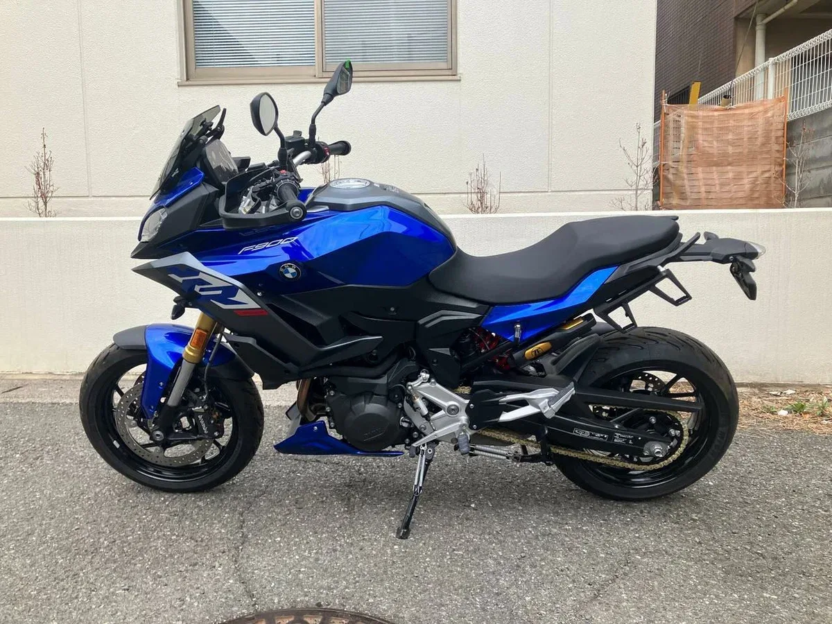 BMW F 900 XR