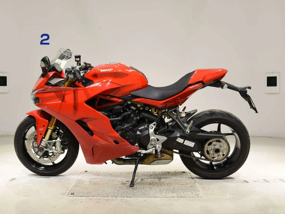 Ducati SuperSport