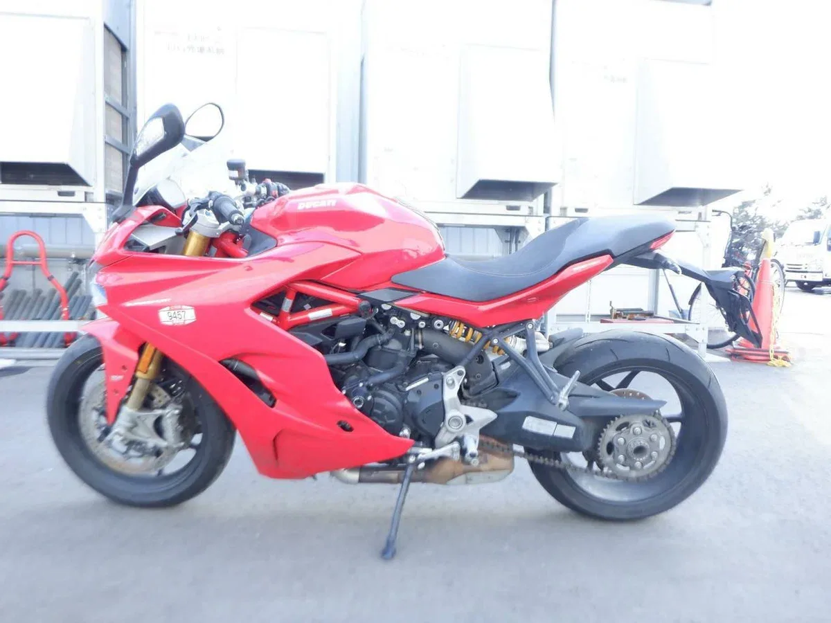 Ducati SuperSport