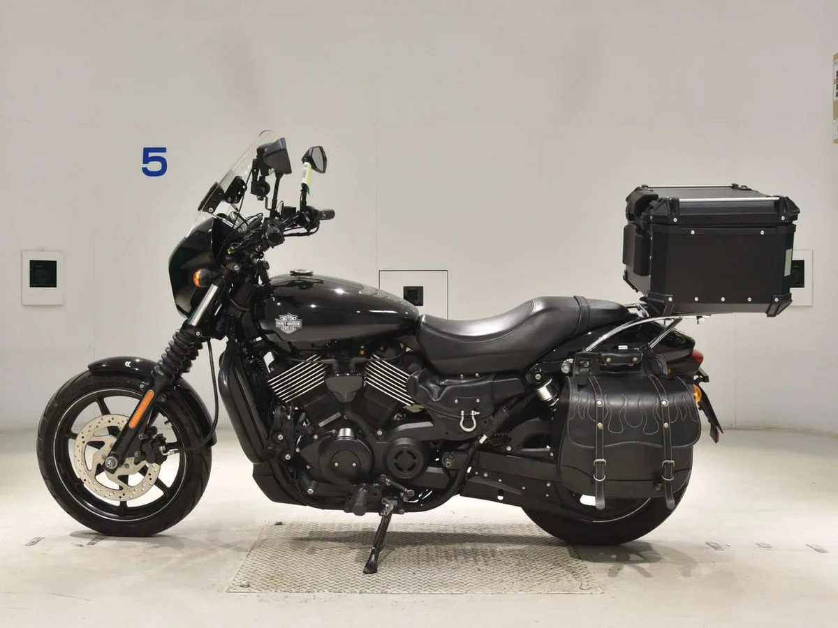 Harley-Davidson Street 750
