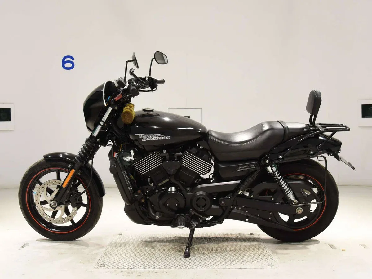 Harley-Davidson Street 750