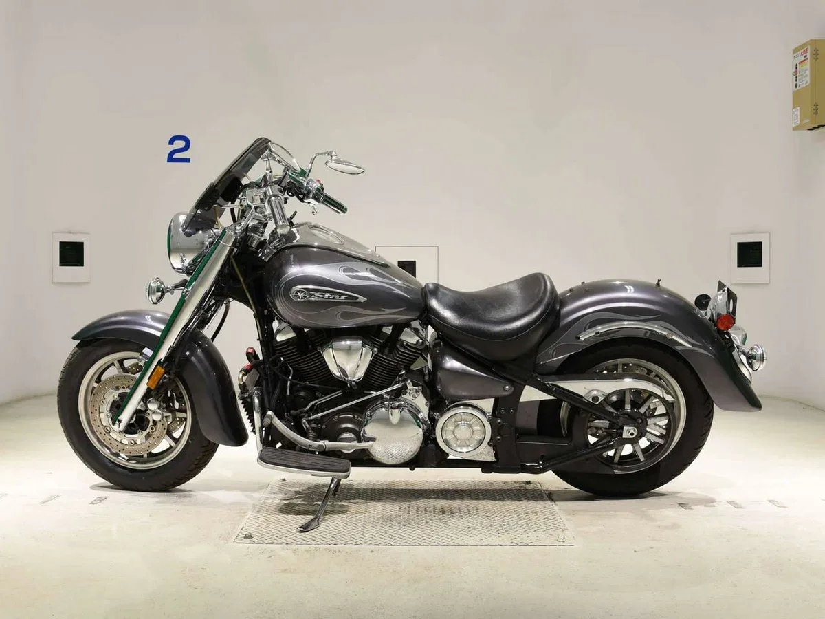 Yamaha XV 1700 Road Star