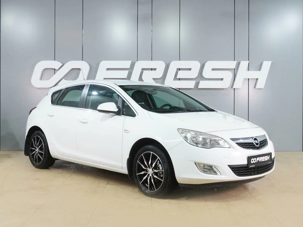 Opel Astra J