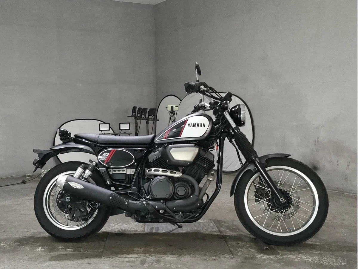 Yamaha SCR950