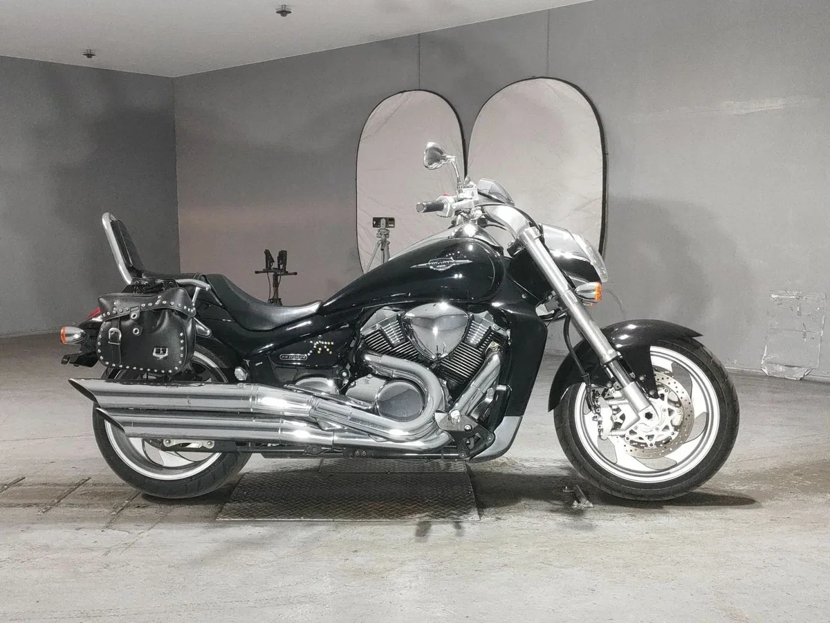 Suzuki Boulevard M109R