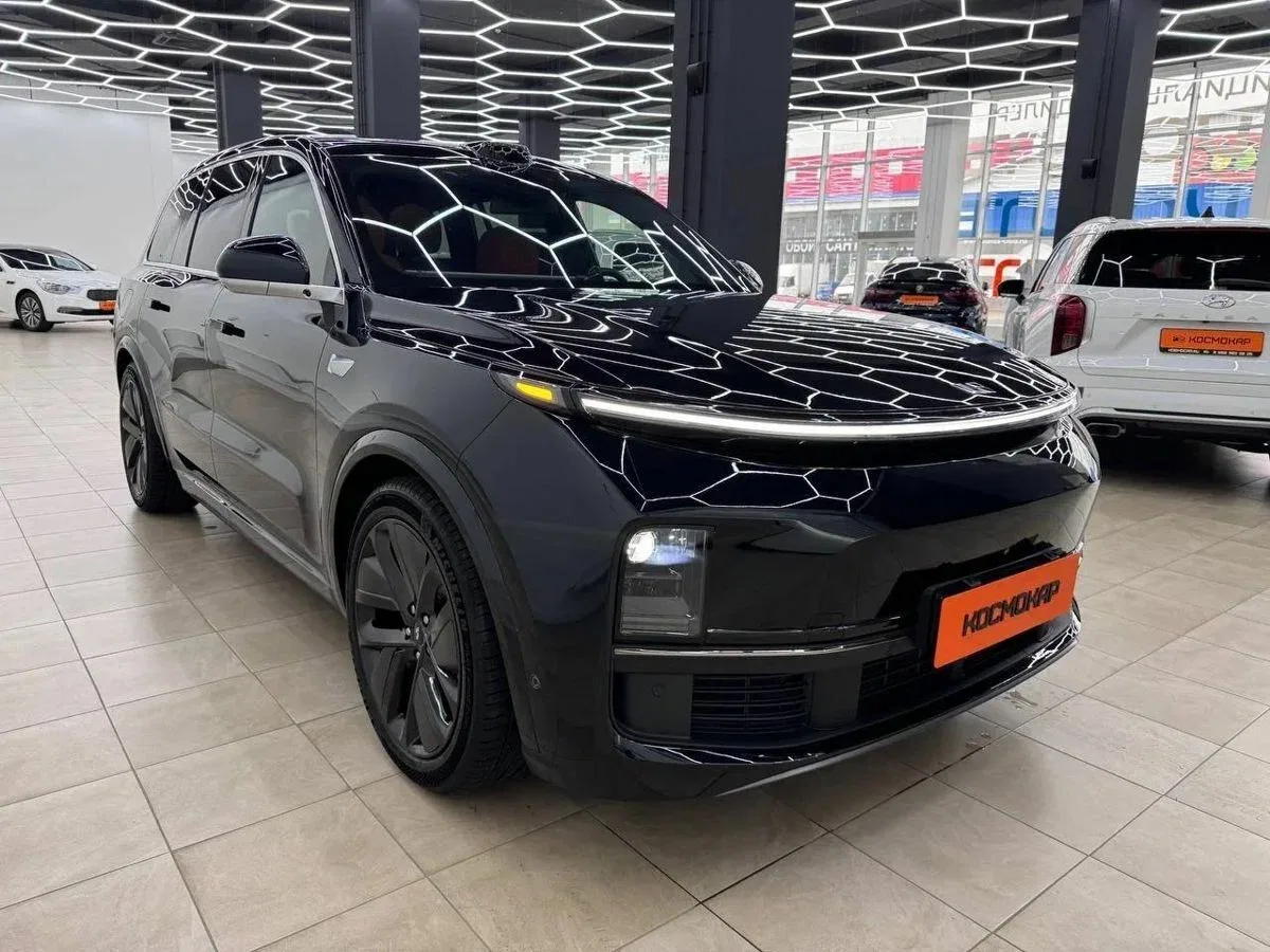 Li Auto (Lixiang) L9 I