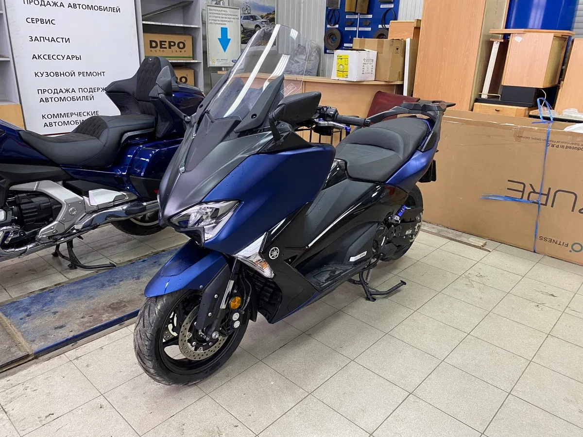 Yamaha TMAX