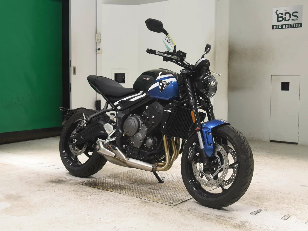 Triumph Trident 660