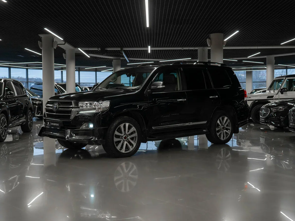 Toyota Land Cruiser 200 Series Рестайлинг 2