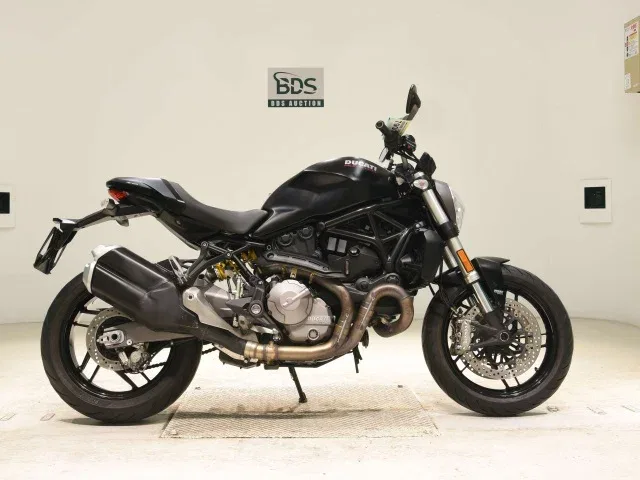 Ducati Monster 821