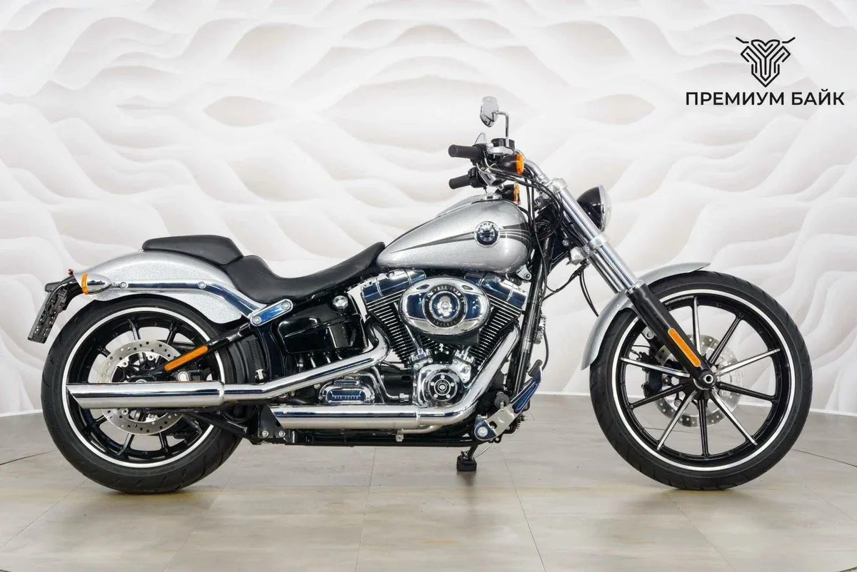 Harley-Davidson Breakout