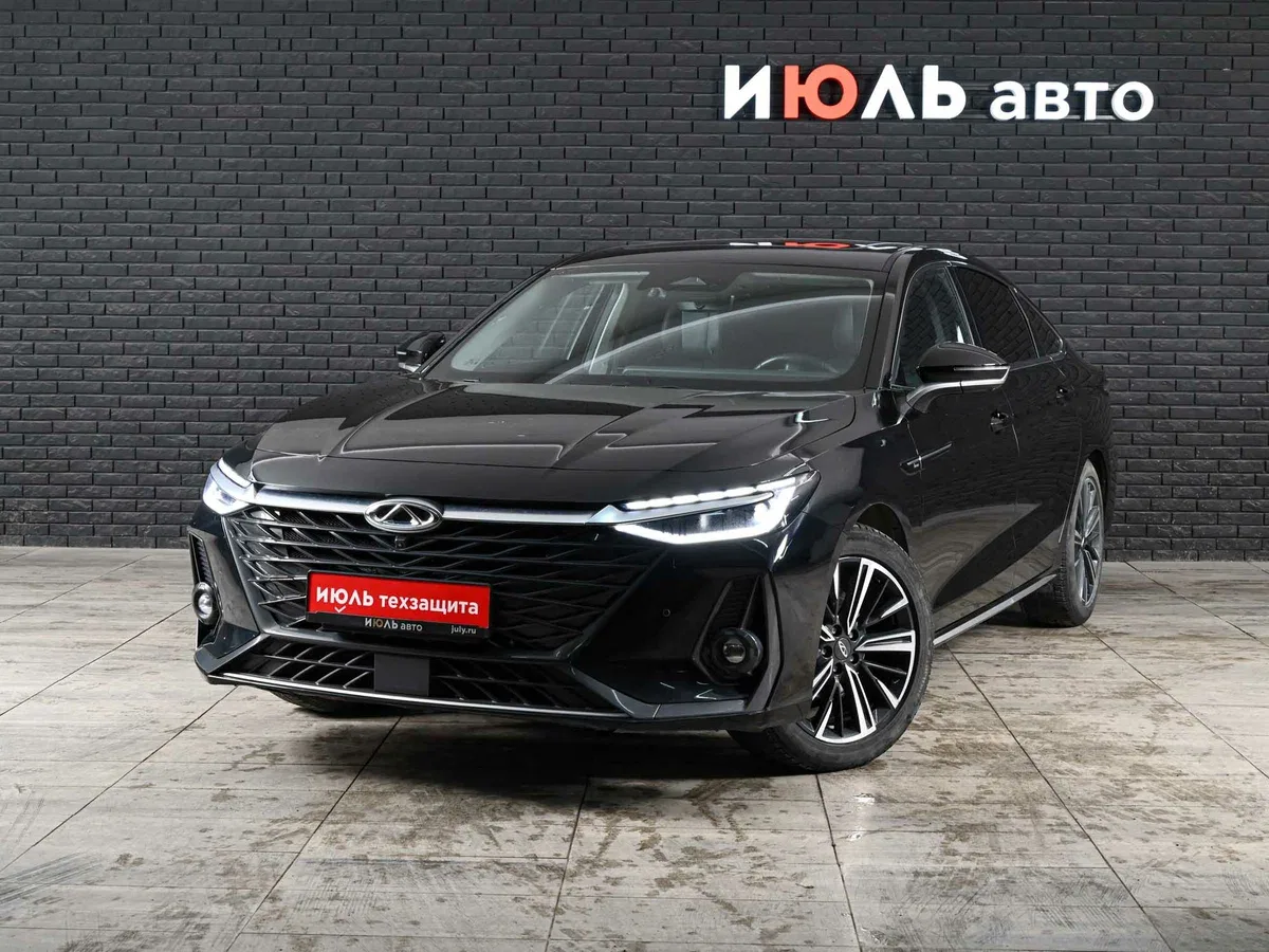 Chery Arrizo 8