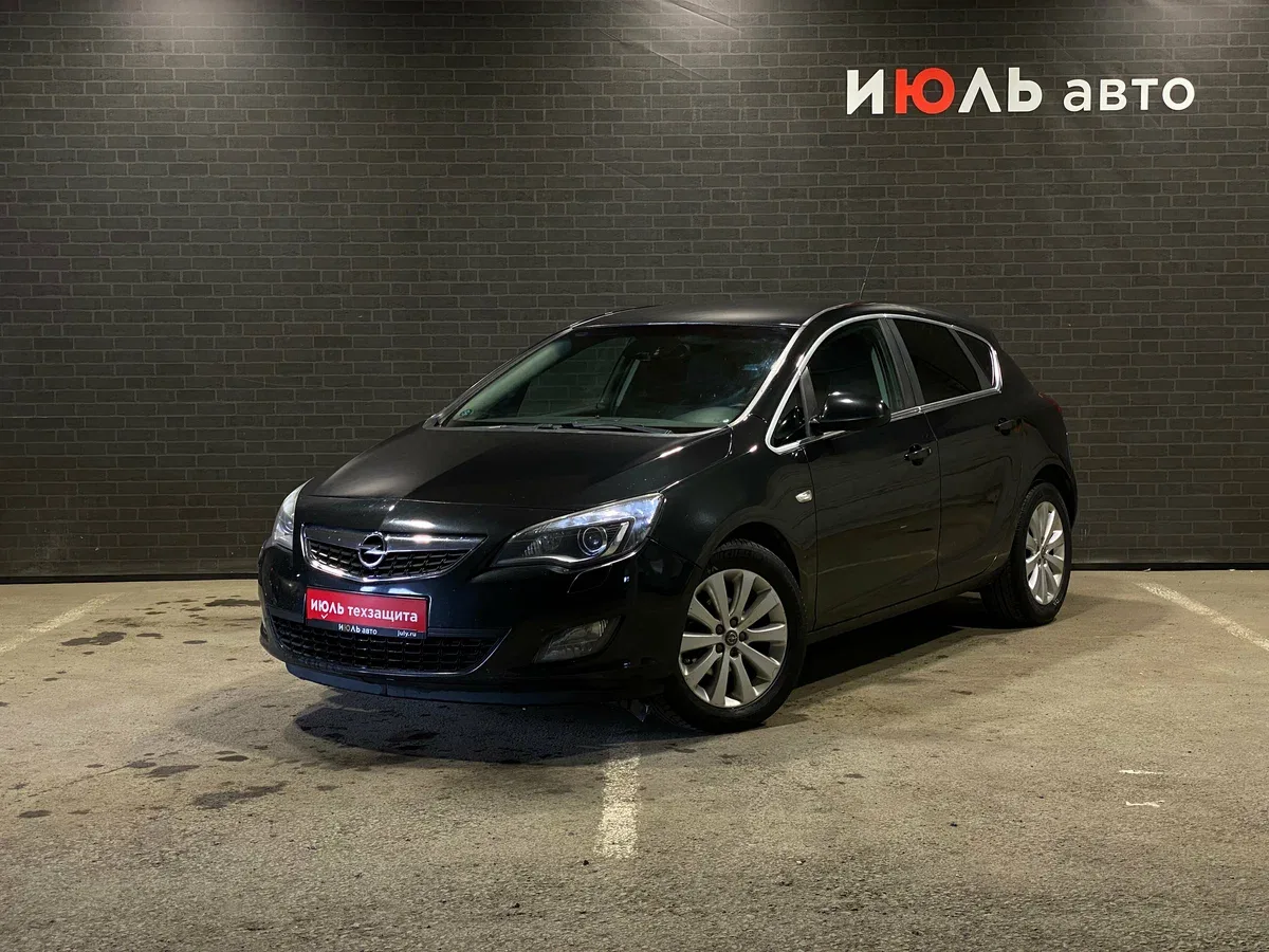 Opel Astra J