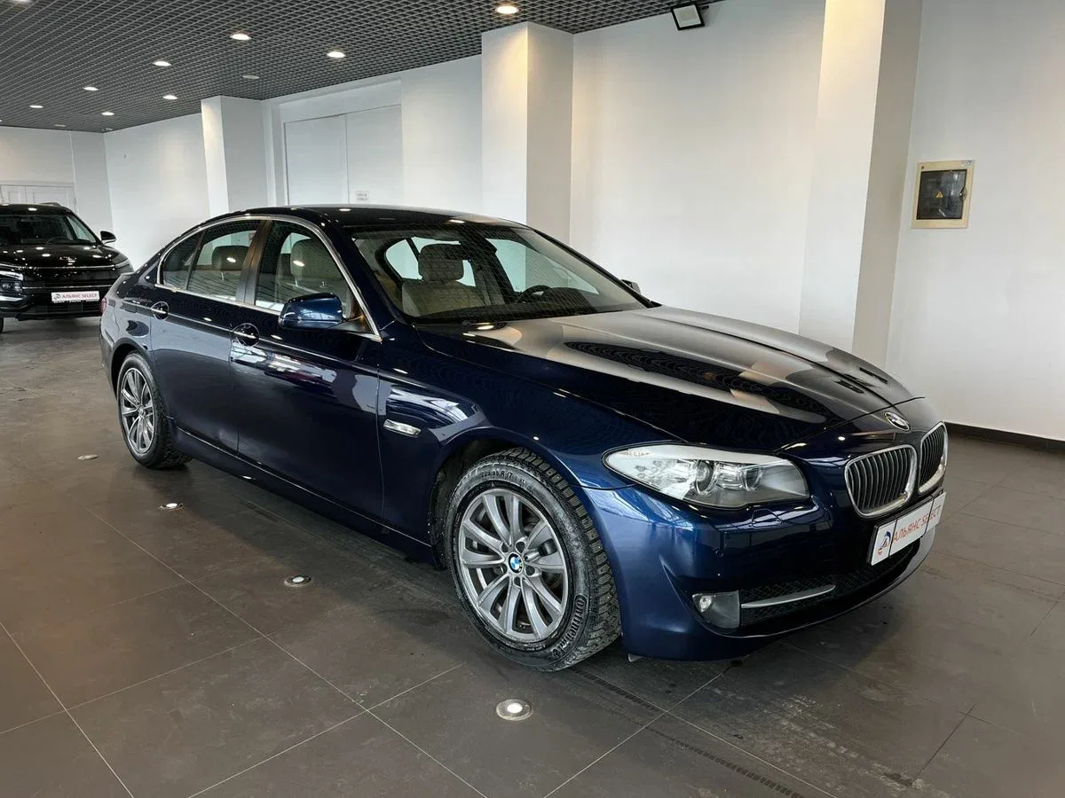 BMW 5 серии 520i VI (F10/F11/F07)