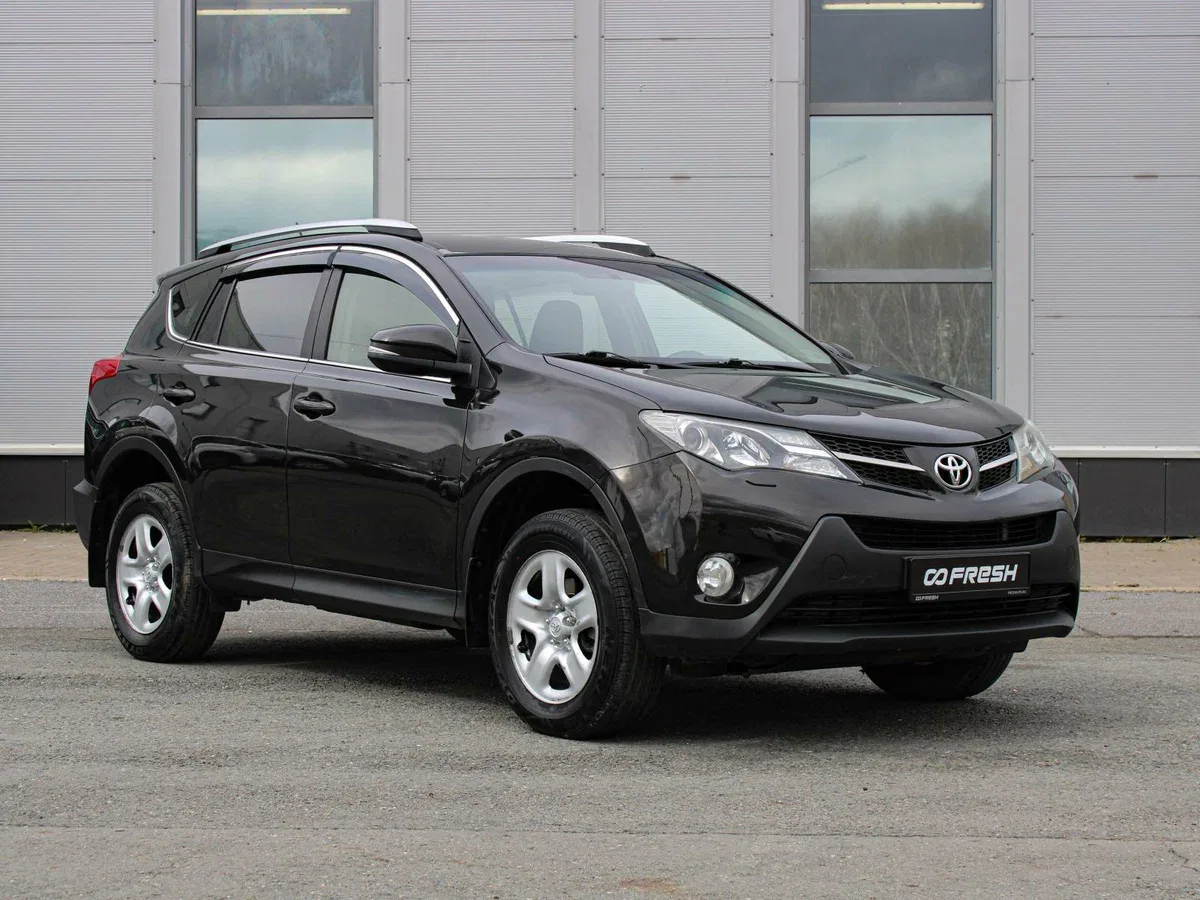 Toyota RAV4 IV (XA40)