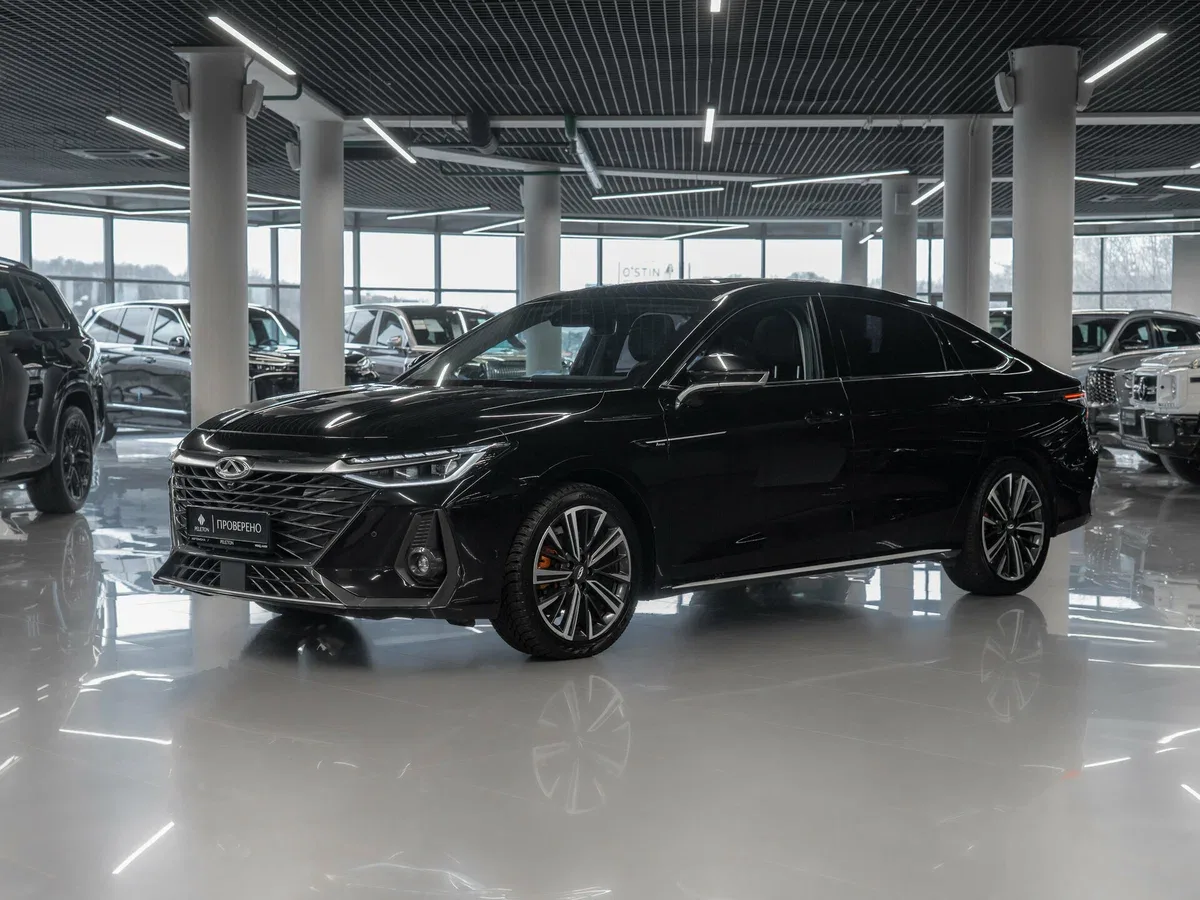 Chery Arrizo 8