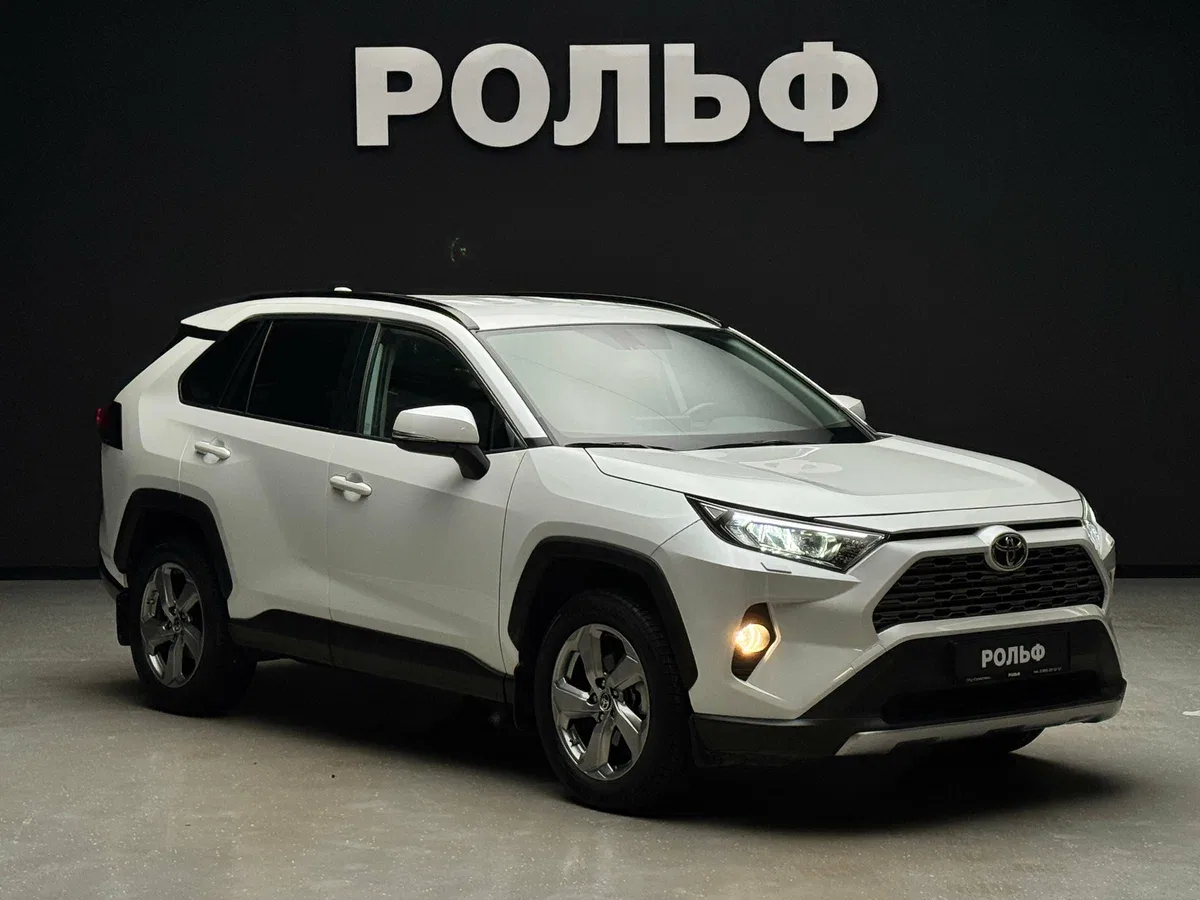 Toyota RAV4 V (XA50)