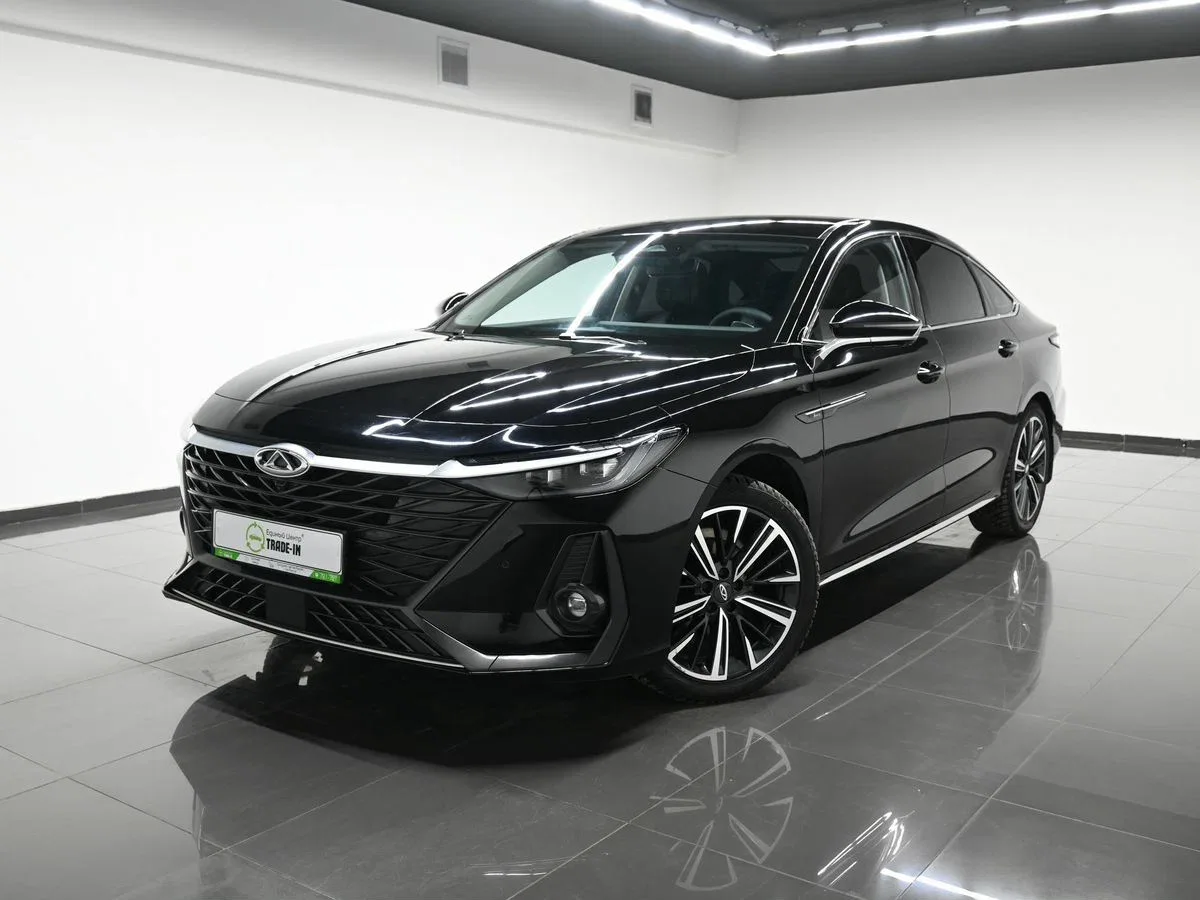 Chery Arrizo 8