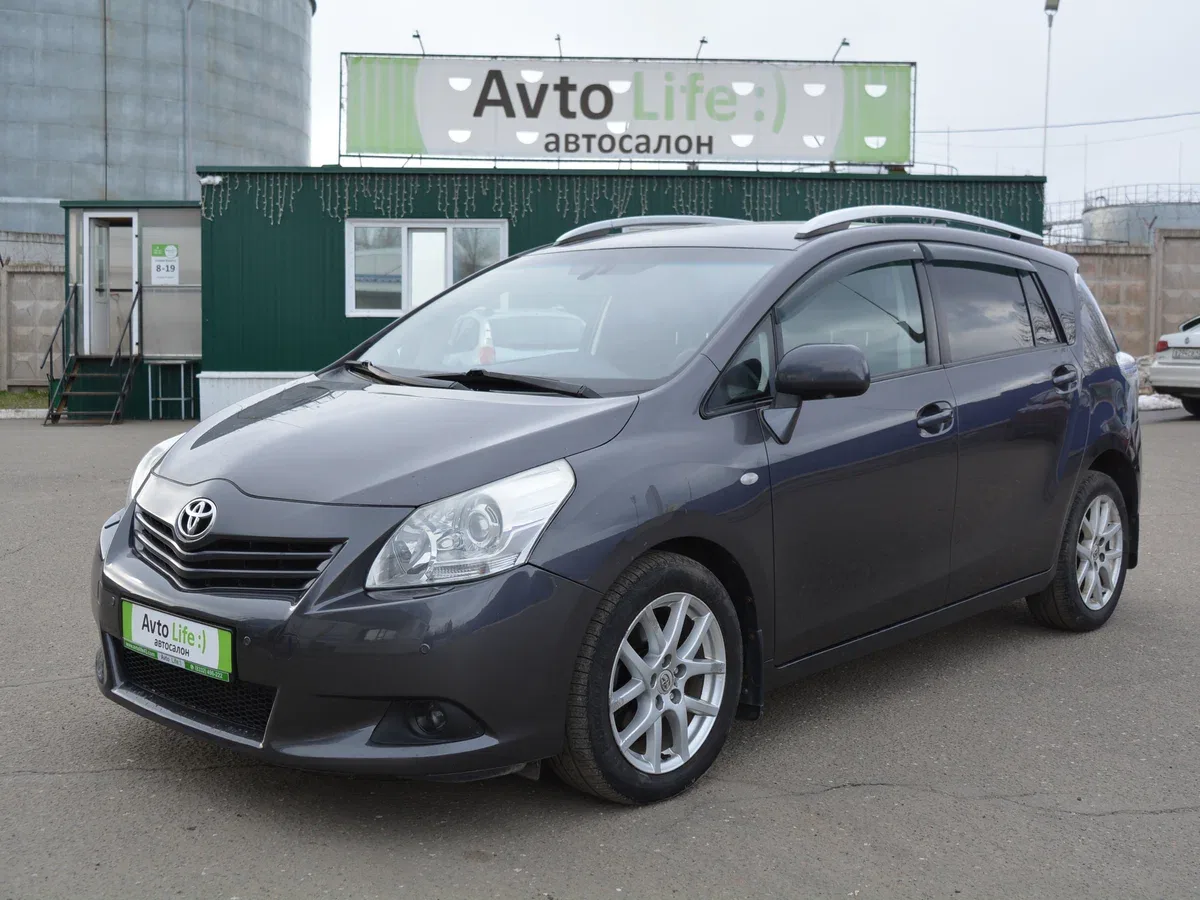 Toyota Verso I