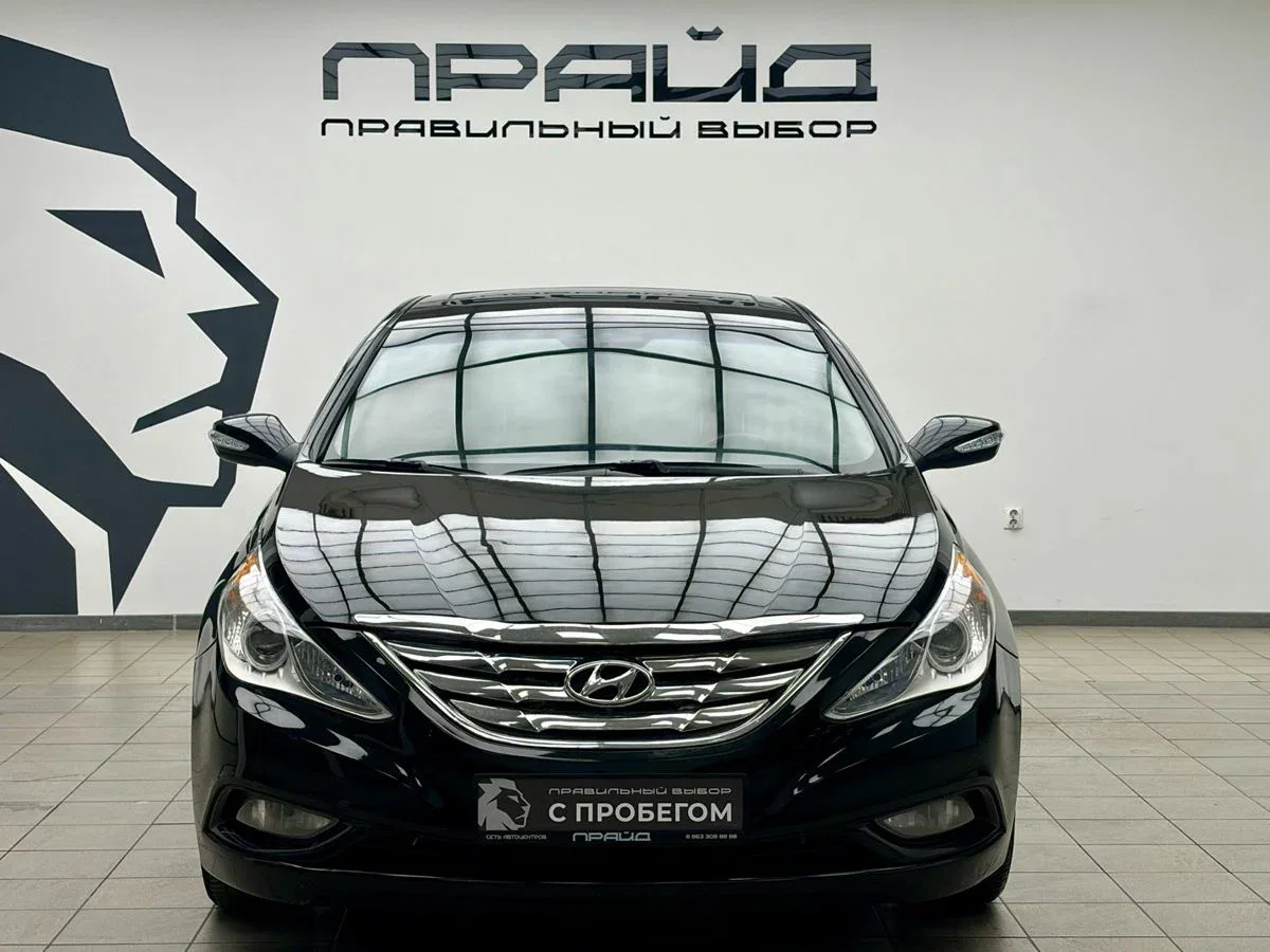 Hyundai Sonata VI (YF)