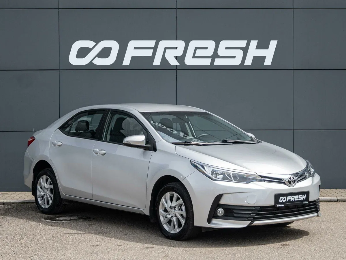 Toyota Corolla XI (E160, E170, E180) Рестайлинг 1