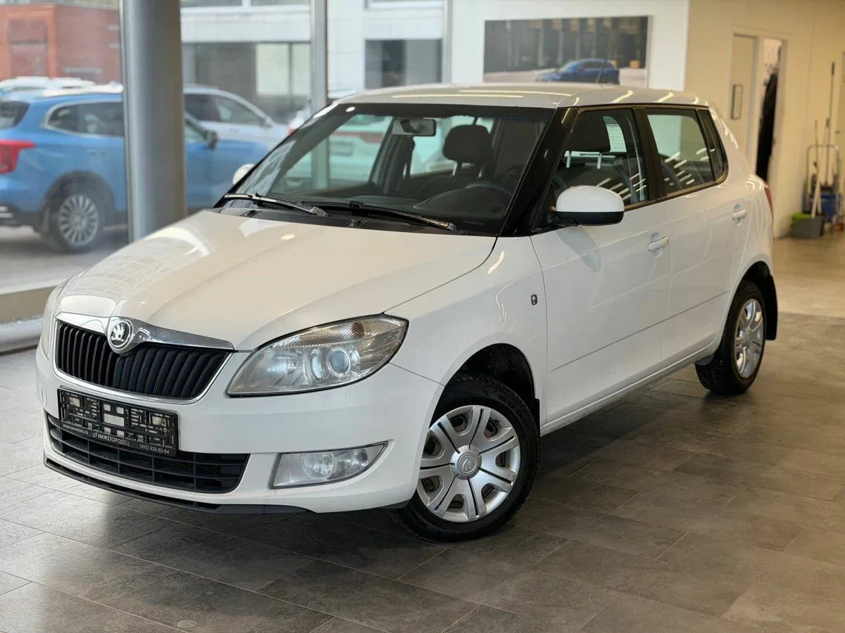 Skoda Fabia II Рестайлинг
