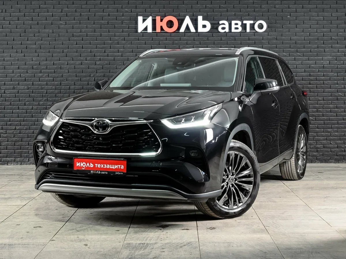 Toyota Highlander IV (U70)