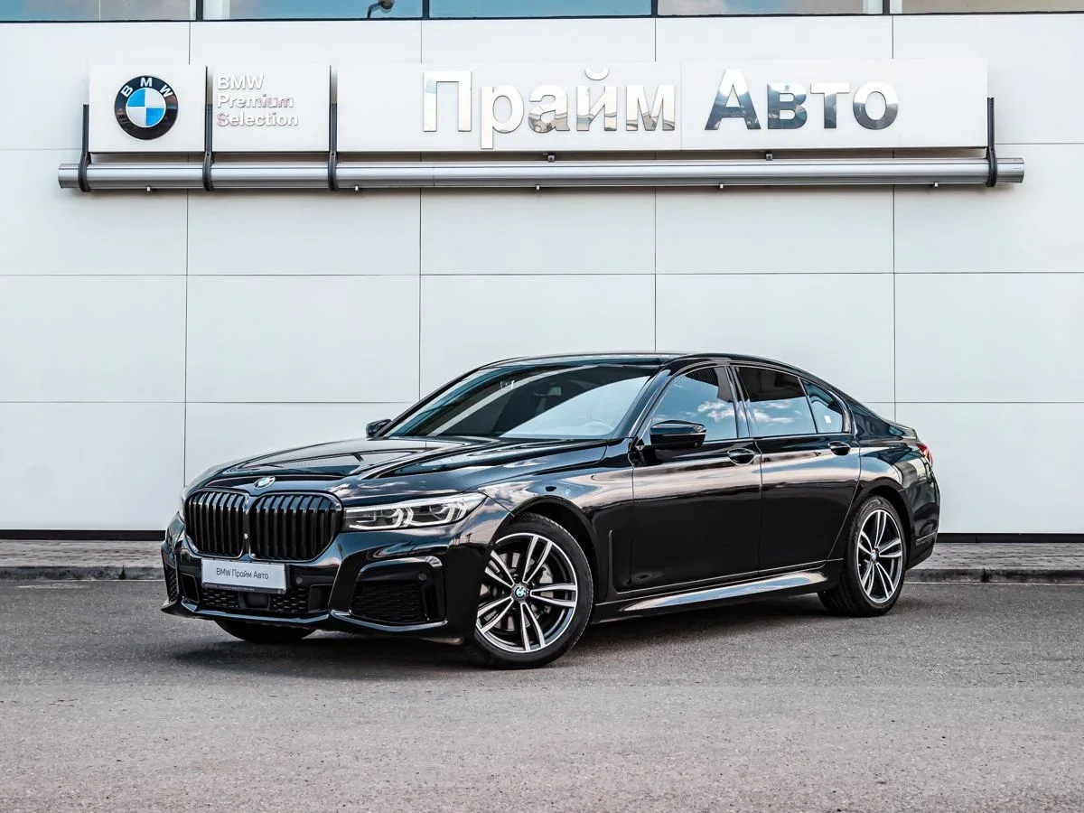 BMW 7 серии VI (G11/G12) Рестайлинг