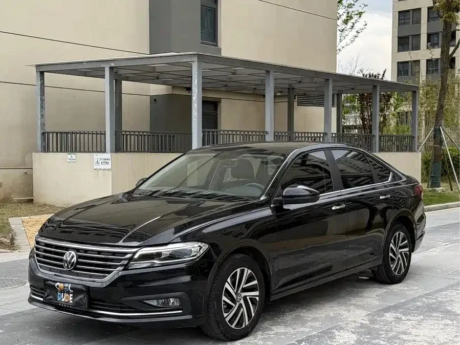 Volkswagen Lavida III