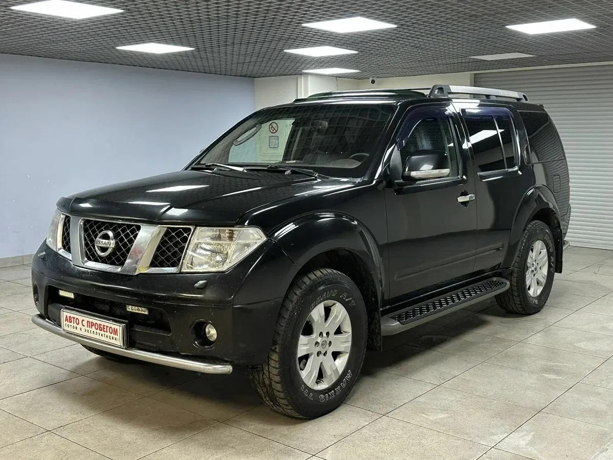 Nissan Pathfinder III