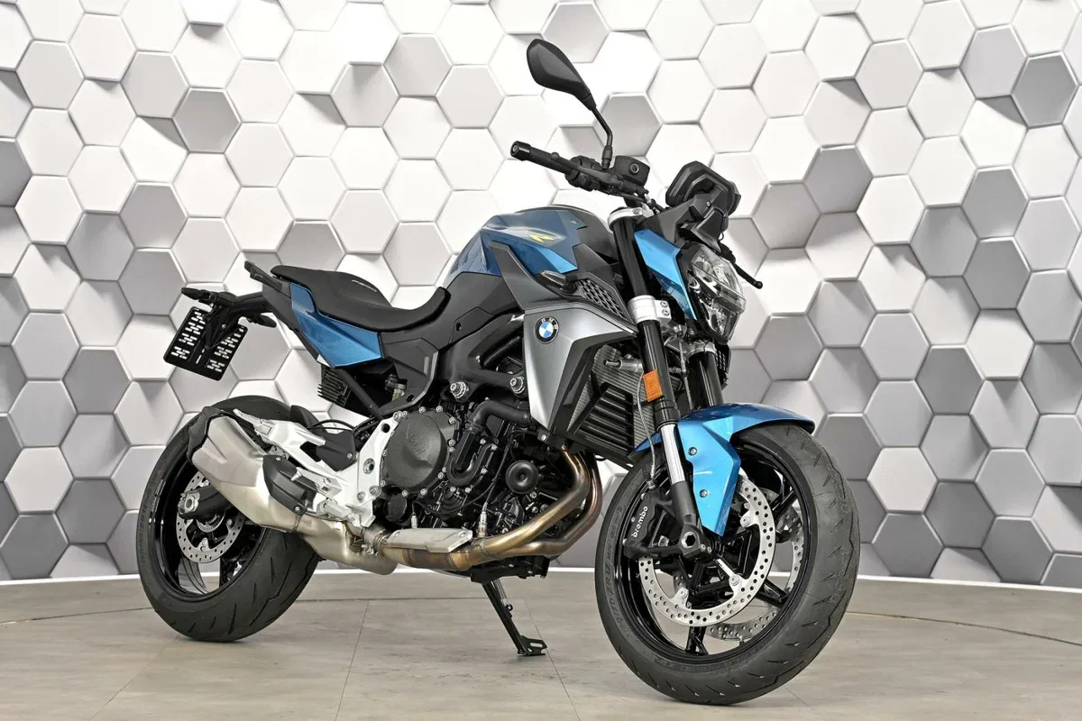 BMW F 900 R
