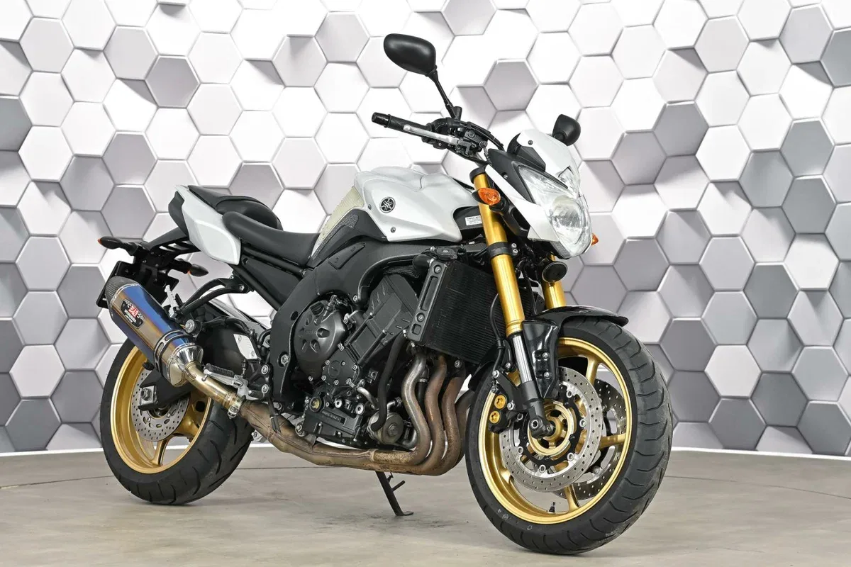 Yamaha FZ8