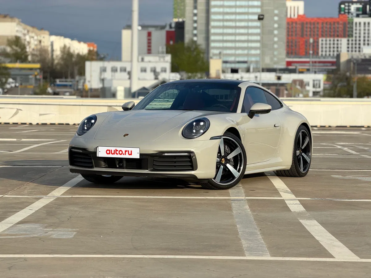 Porsche 911 VIII (992)