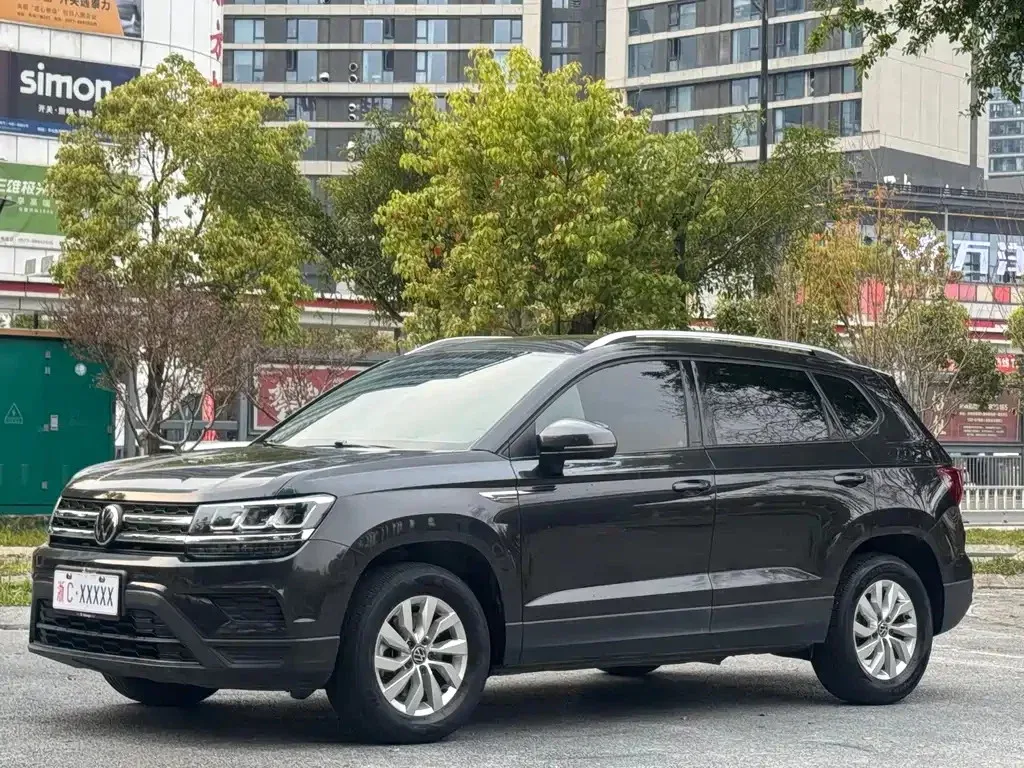 Volkswagen Tharu I