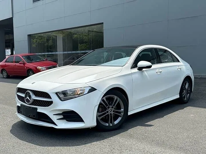 Mercedes-Benz A-Класс IV (W177)