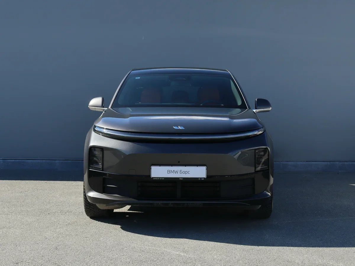 Li Auto (Lixiang) L6