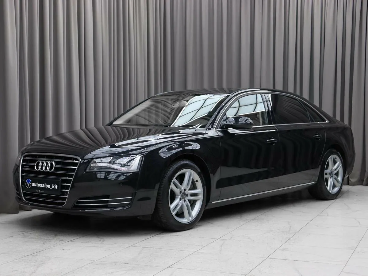 Audi A8 III (D4)