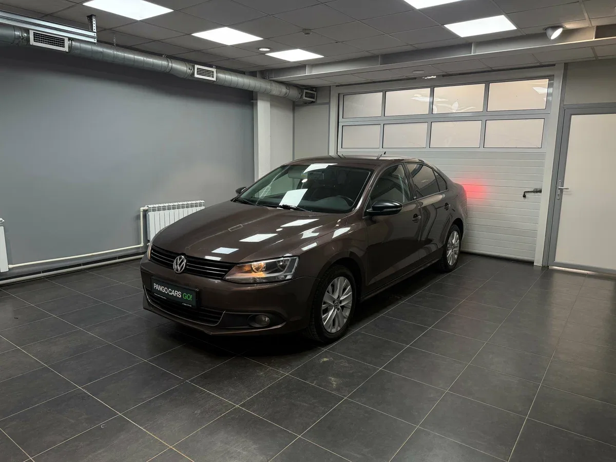 Volkswagen Jetta VI