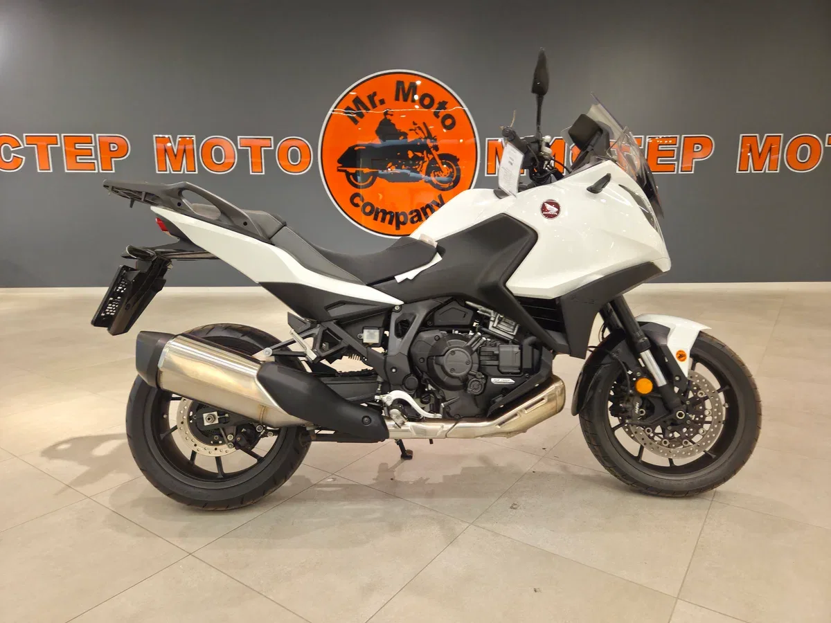 Honda NT1100