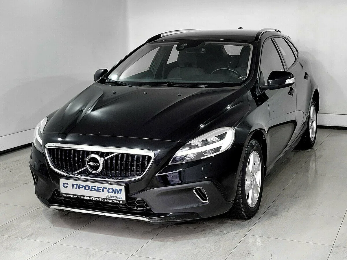 Volvo V40 II Рестайлинг
