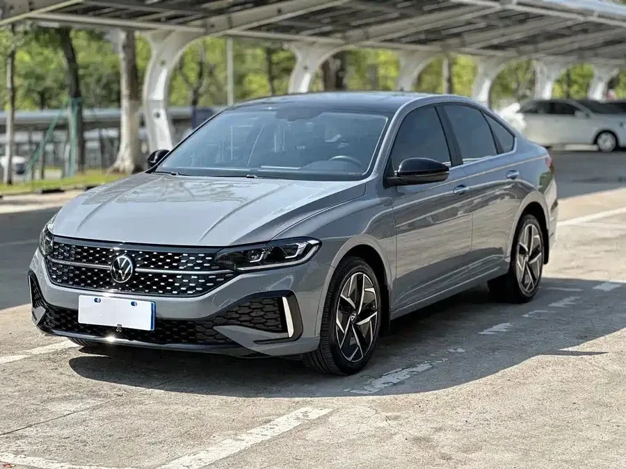 Volkswagen Lavida III Рестайлинг