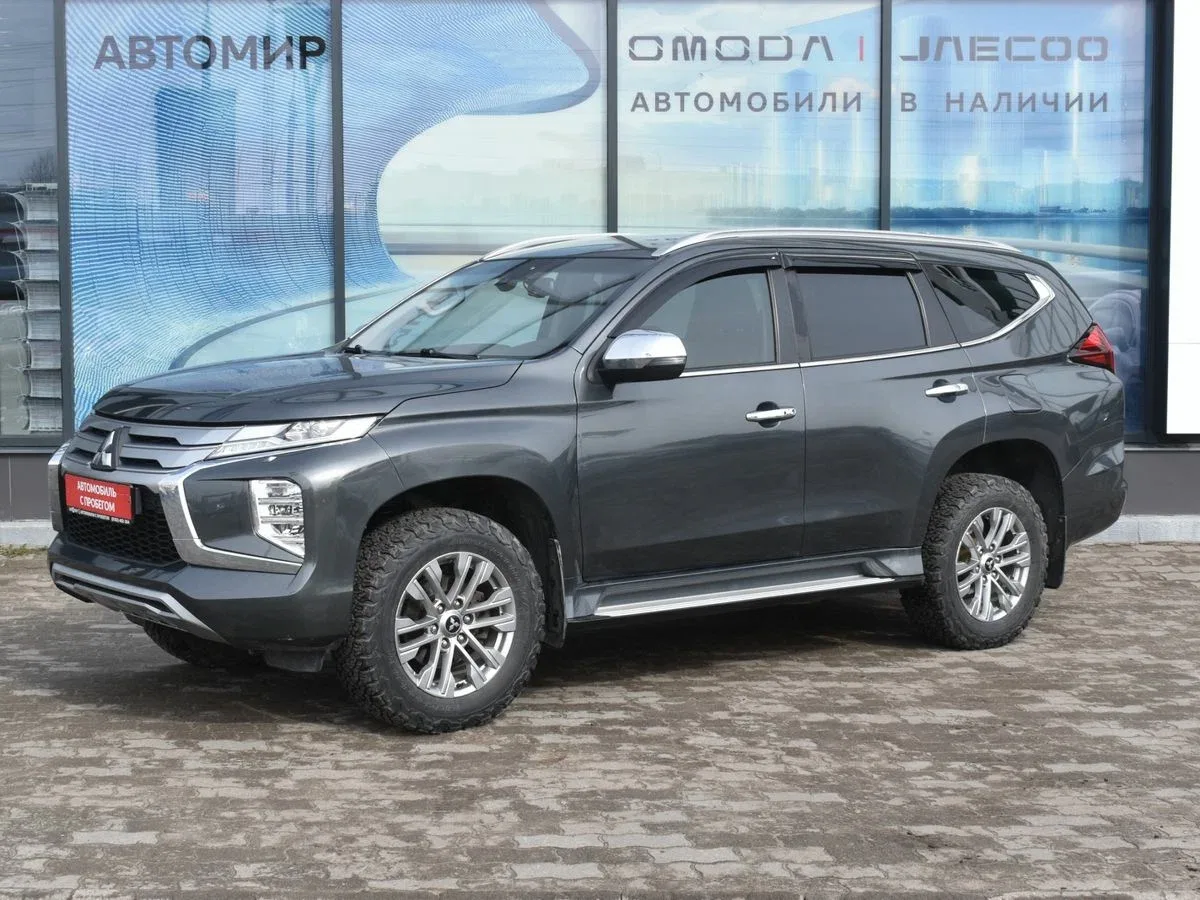 Mitsubishi Pajero Sport III Рестайлинг